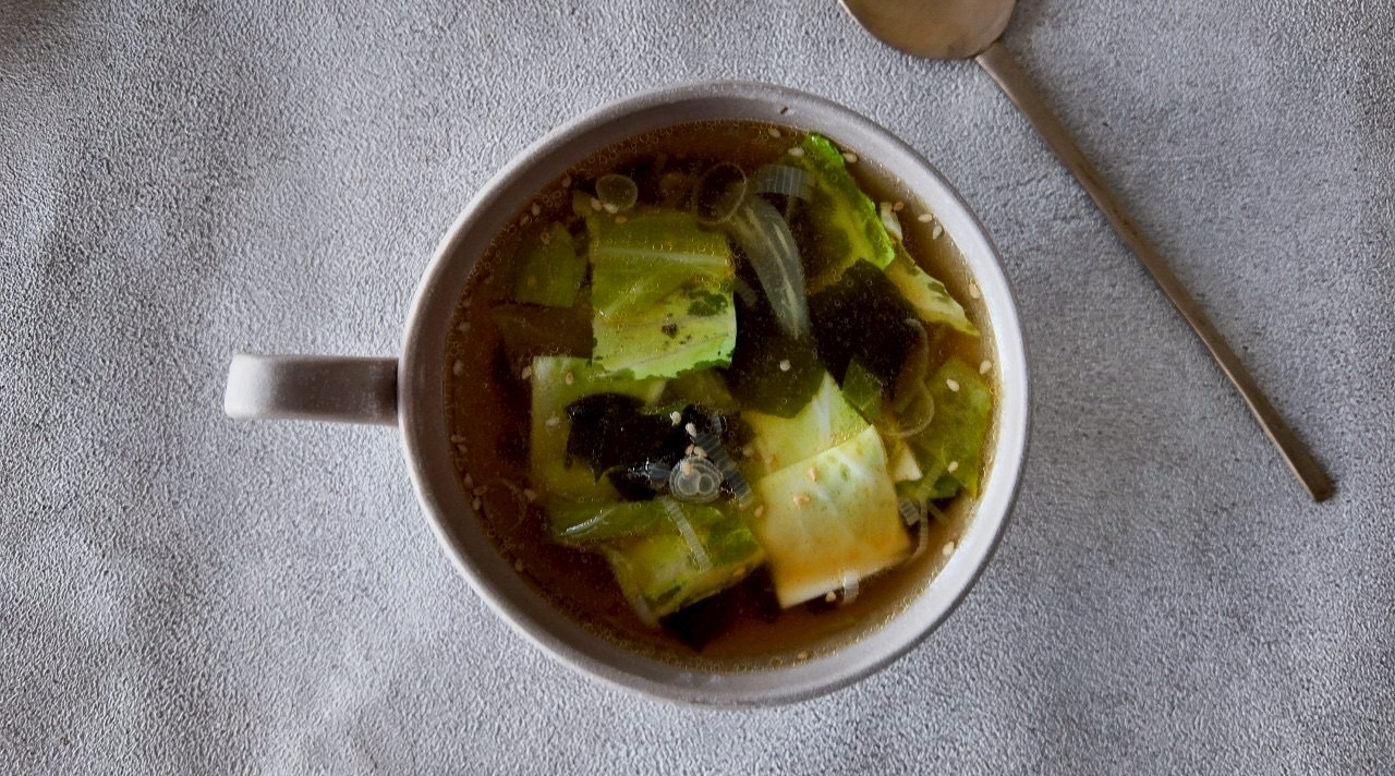 ミヨックク(韓国風わかめスープ)