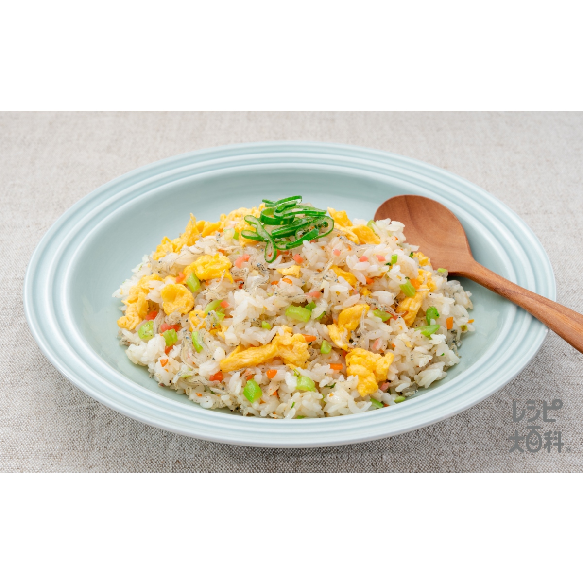 大根＆大根の葉を使って！エコ炒飯