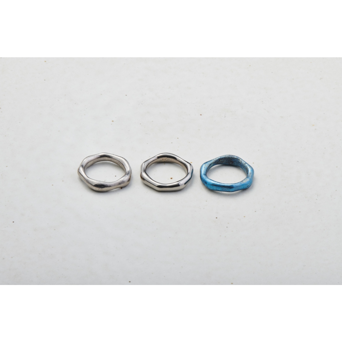 Ring-Uneven Luster 2,Frost2,Slate 2